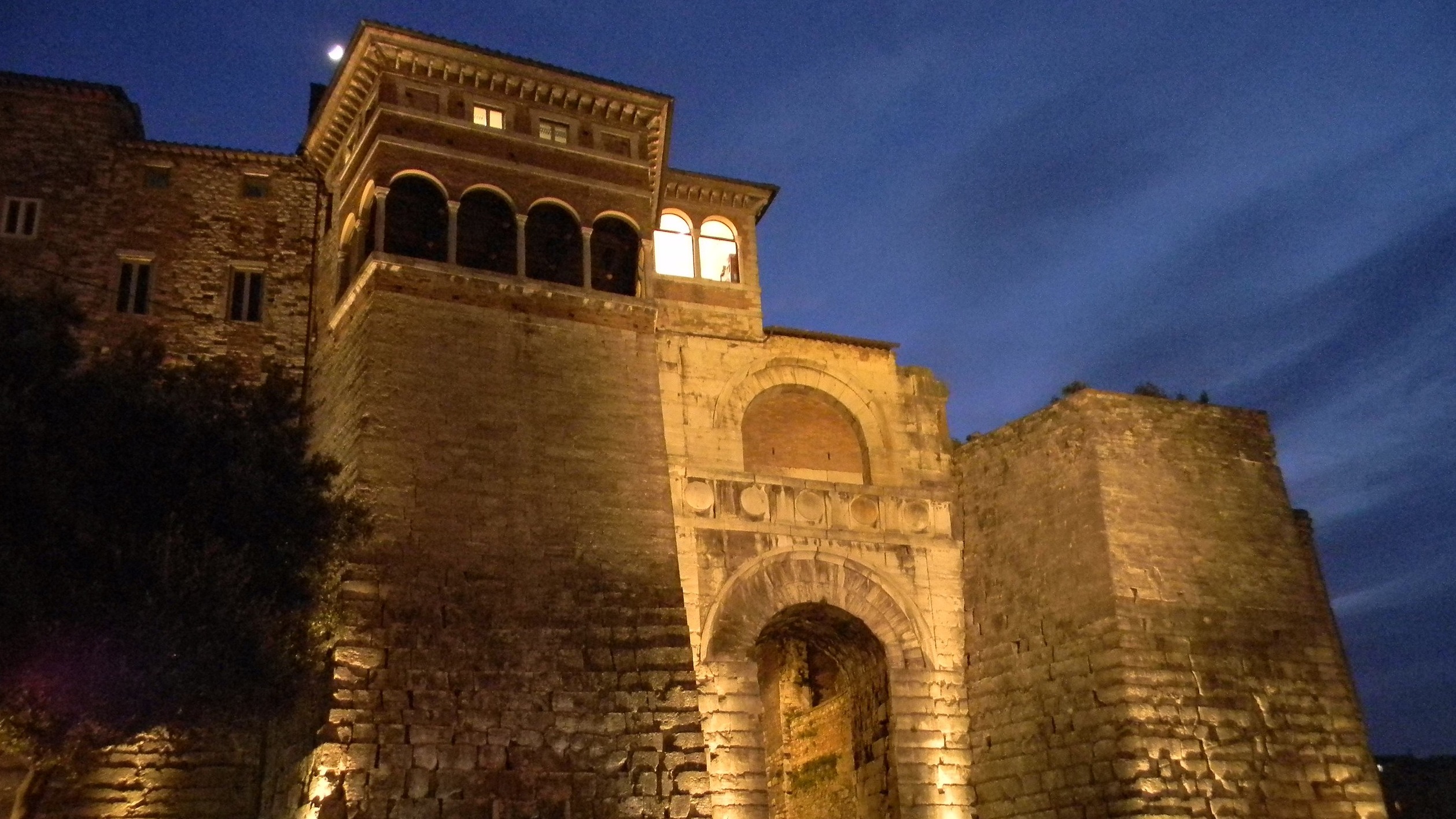 Etruscan Arch