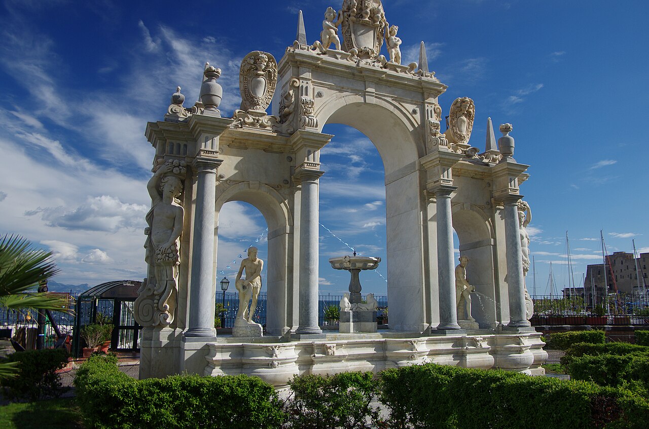 Fontana Del GiganteNaples