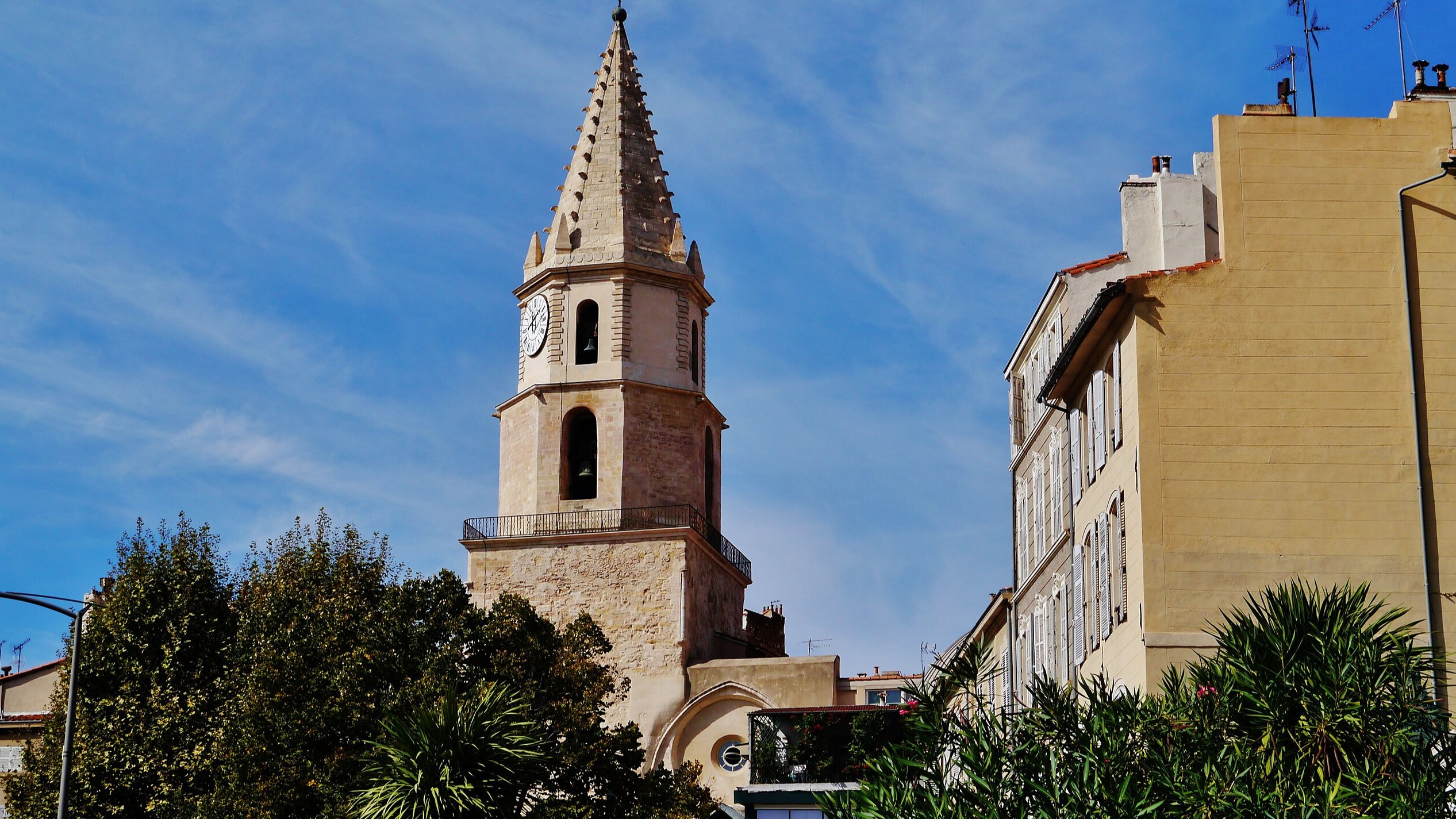 Marseille Paroisse Notre Dame De La Major Tour