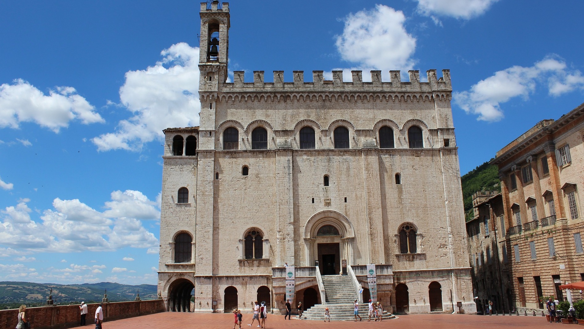 Palazzo Dei Consoli Piazza Grande Gubbio