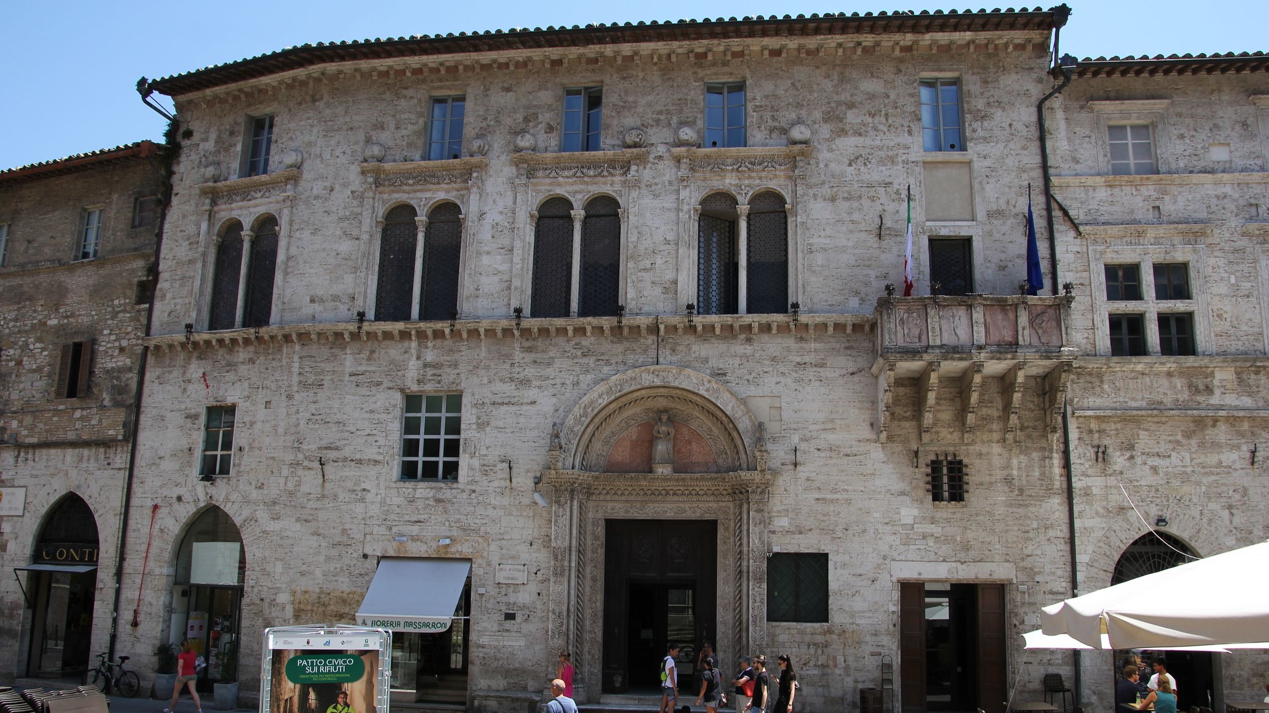Perugia Palazzo Del Capitano Del Popolo