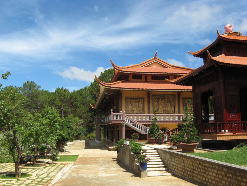 Dalat Truc Lam Zen Monastery