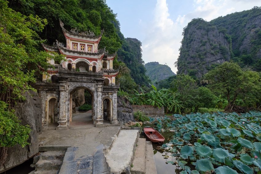Bich Dong Pagoda