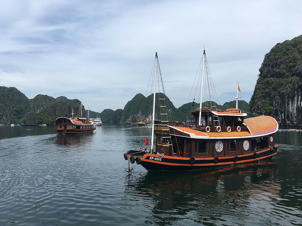 Lan Ha Bay
