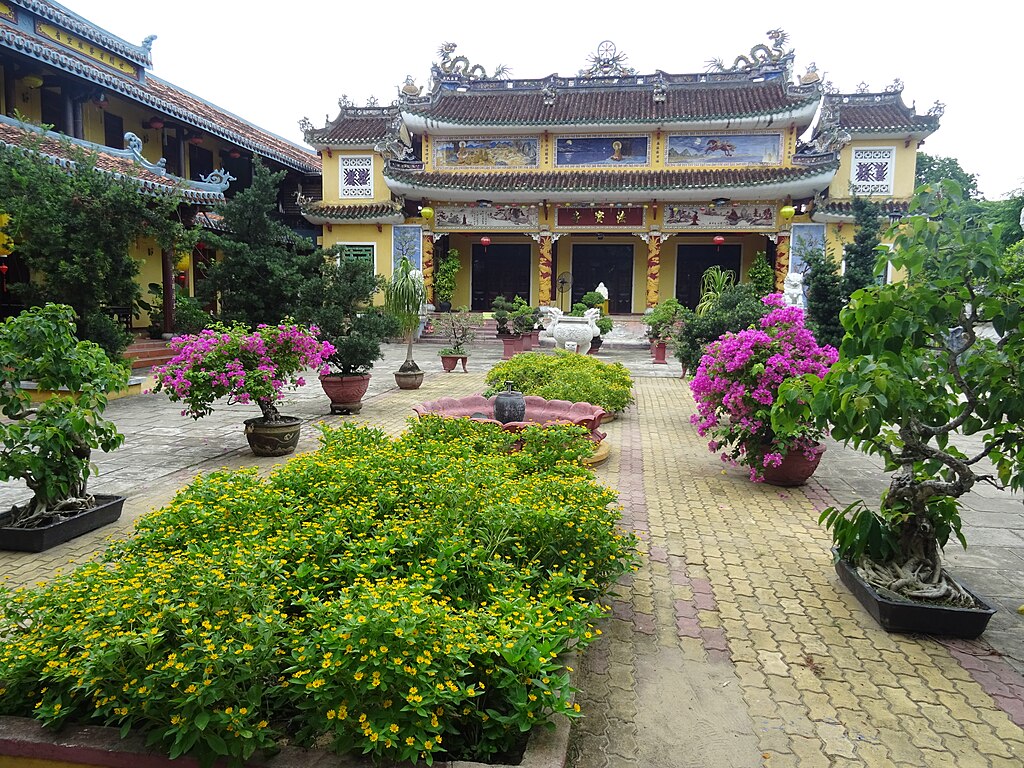 Phac Hat Pagoda