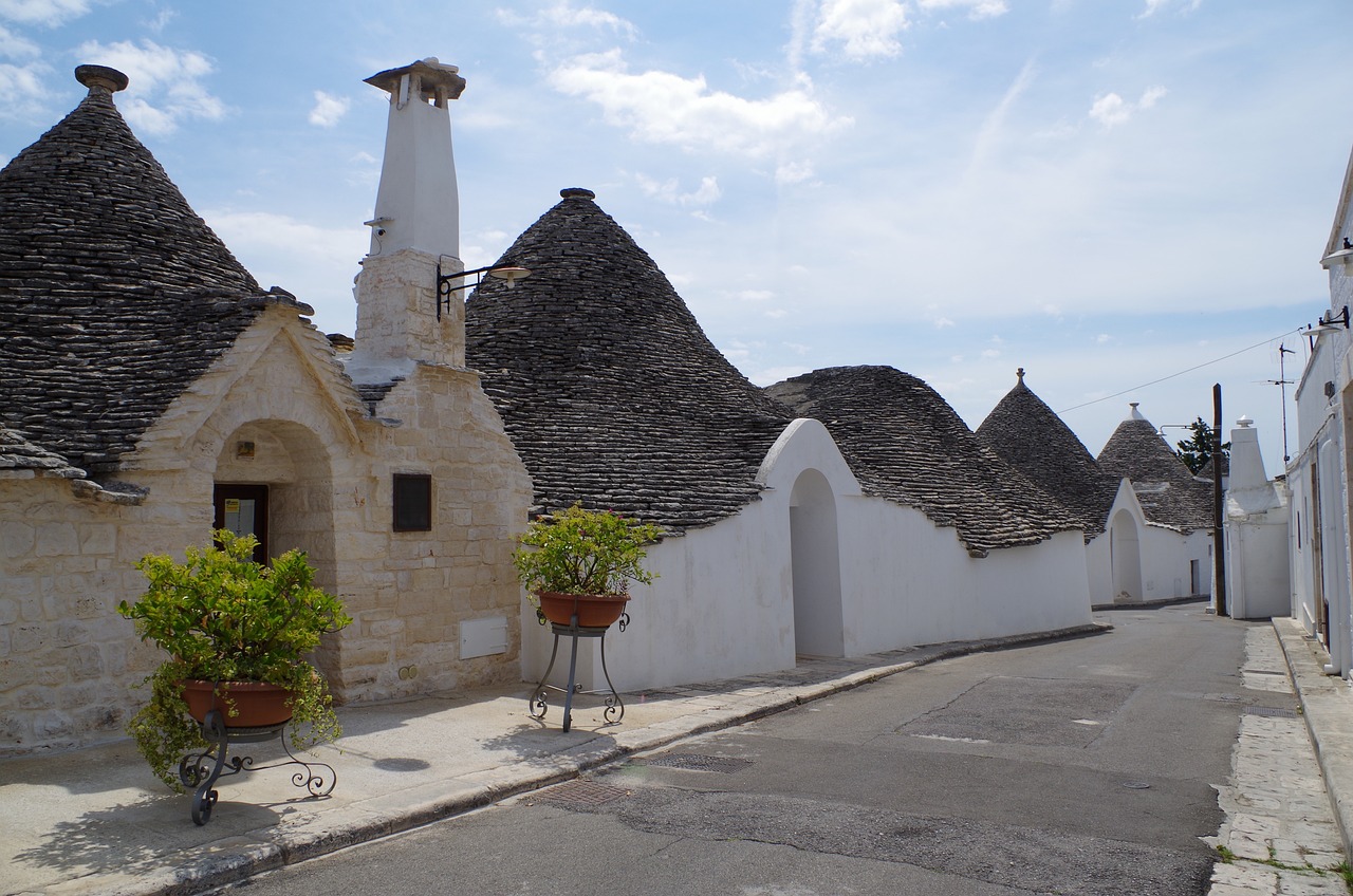 Alberobello Trulli Rione Aia Piccola