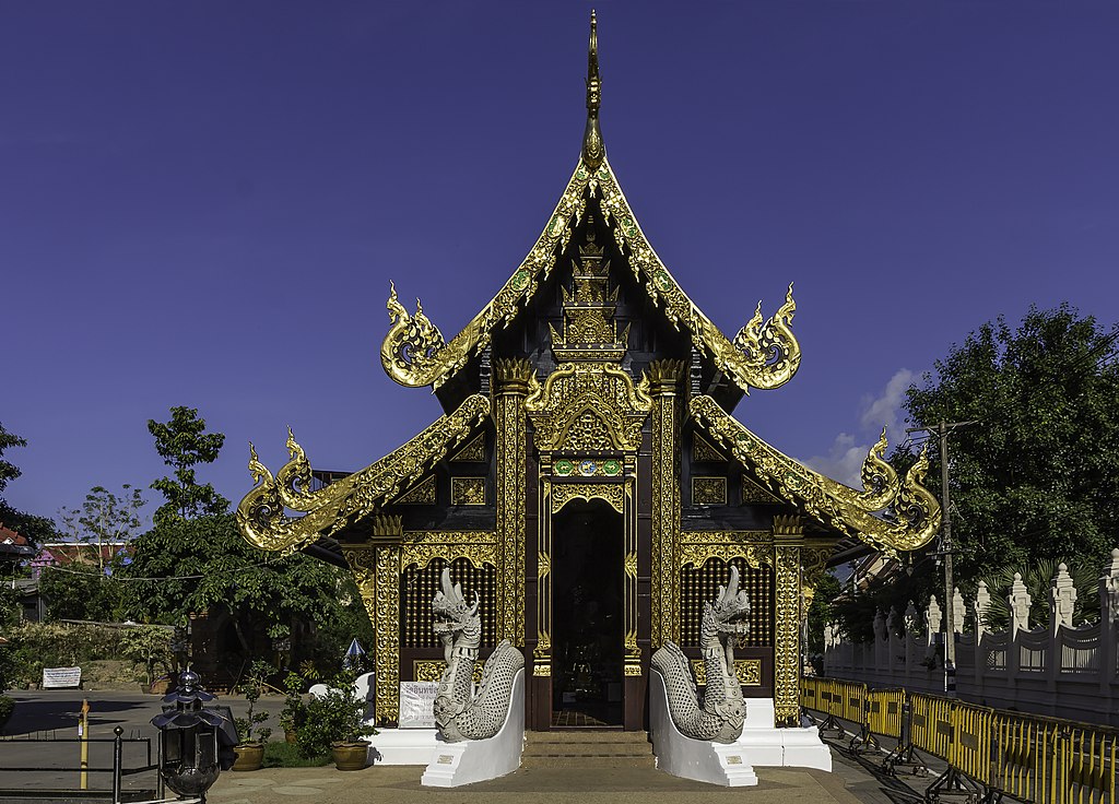 Chiang Mai Wat Inthakin Sadue Muang
