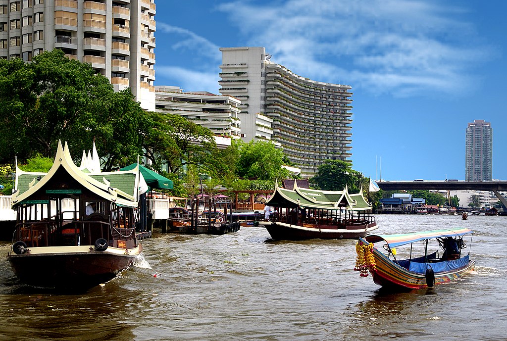 Where To Stay On Bangkok Riverside