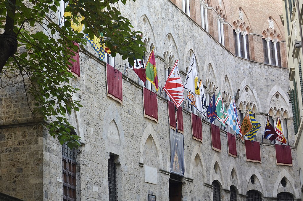 Where To Stay In Aquila Area Of Siena