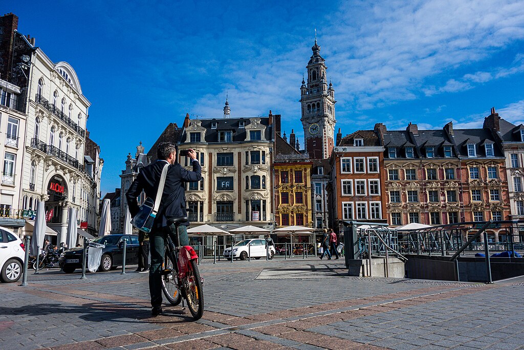 General De Gaulle Square