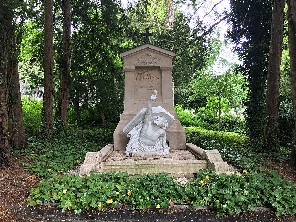 Jules Verne’s Tomb