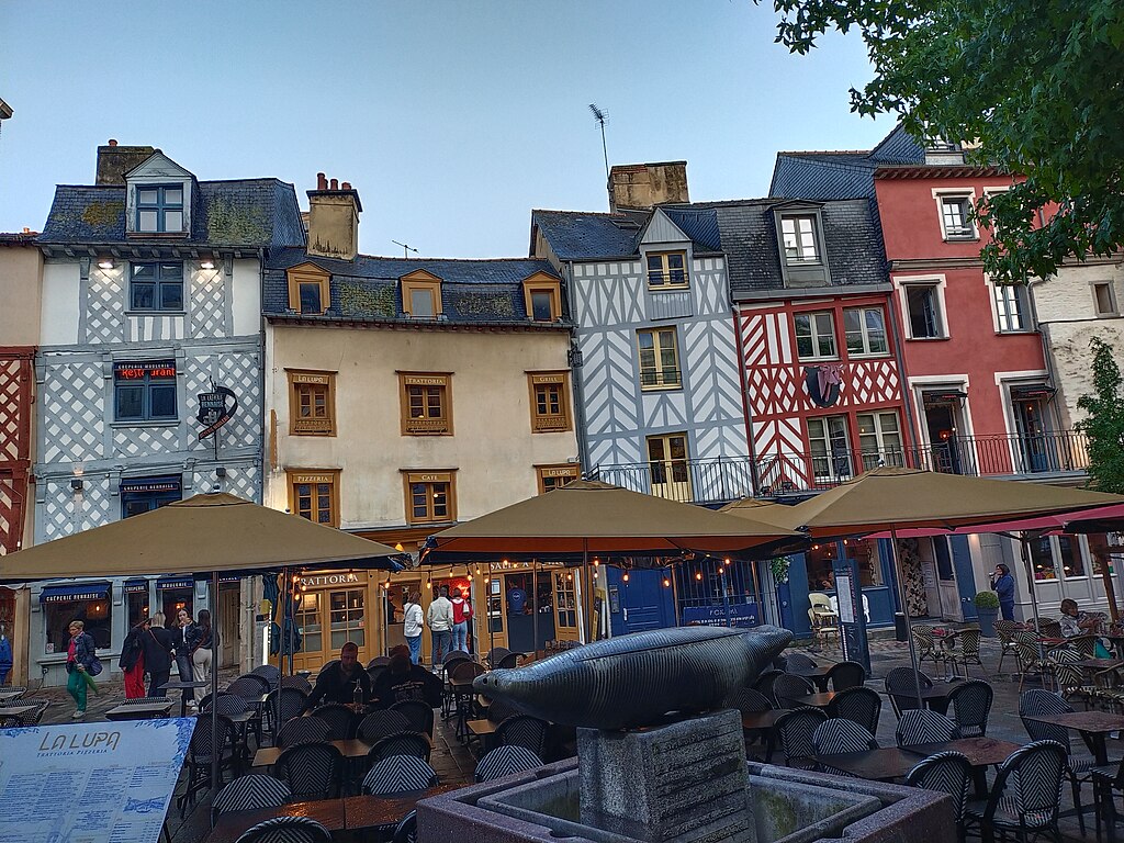 Place Rallier Du Baty