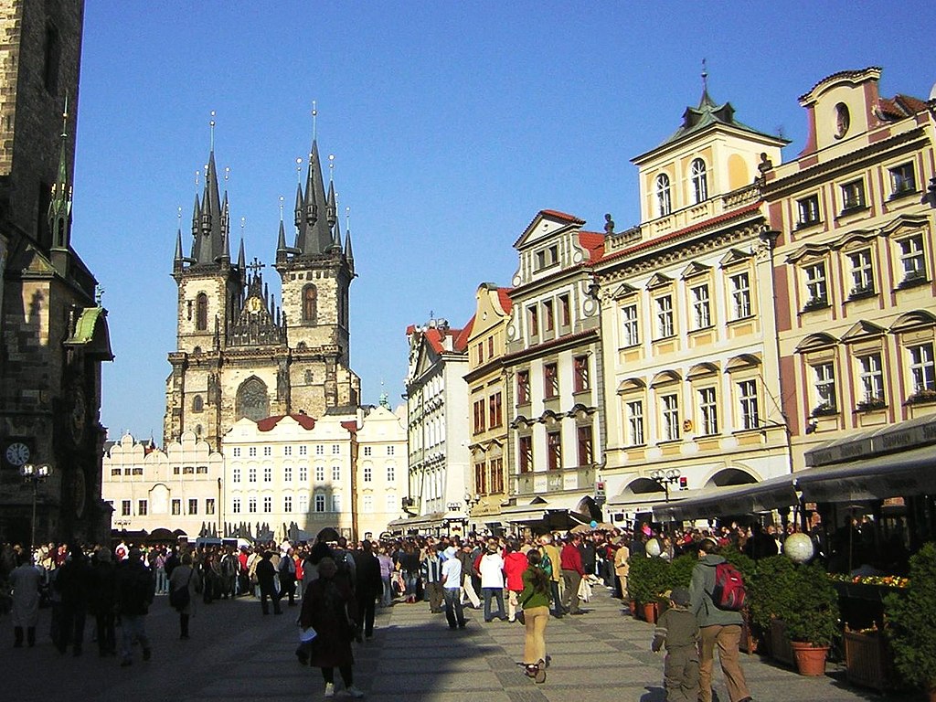 Praha Old Town Sq From Minuta