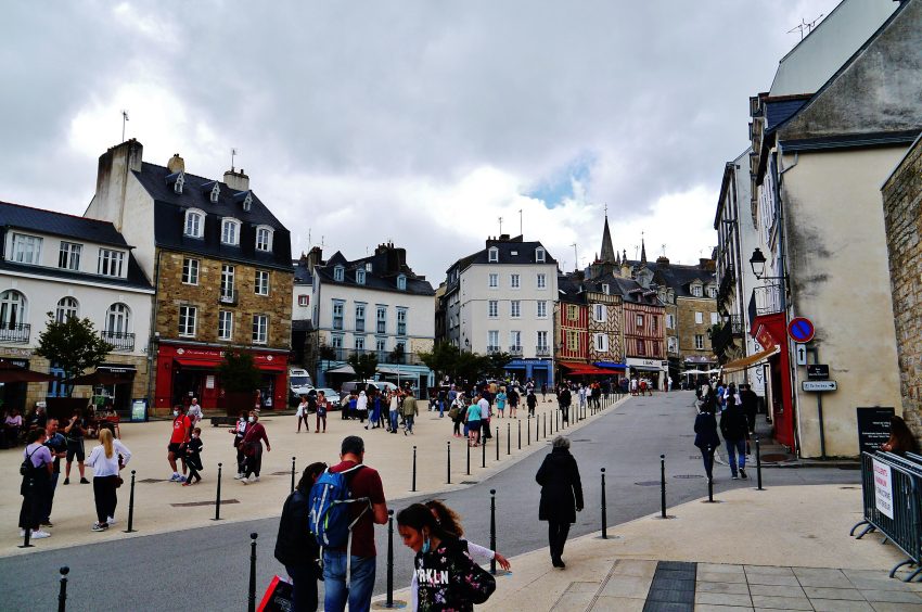 Vannes Place des Lices