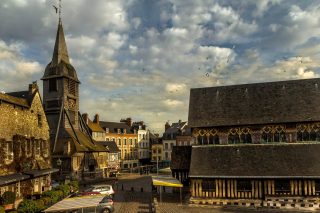 Walking Tour of Honfleur