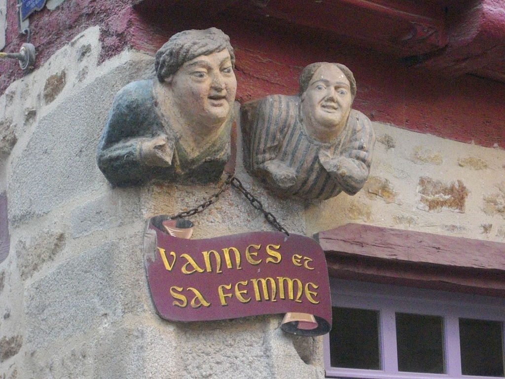 ​Vannes Et Sa Femme