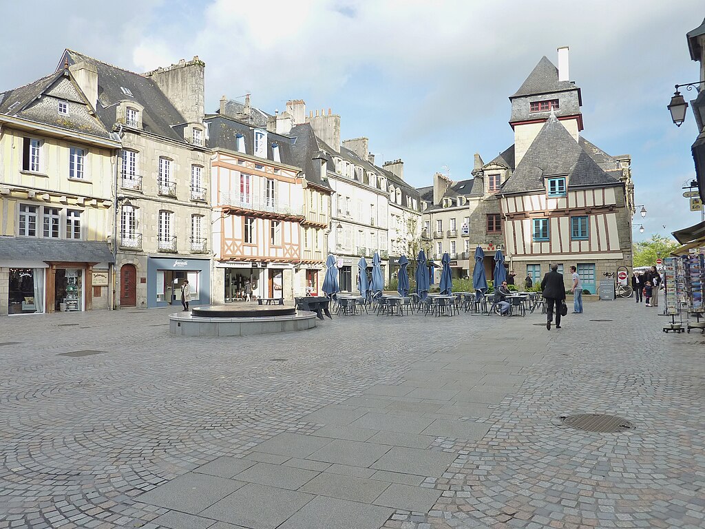 La Place Terre Au Duc
