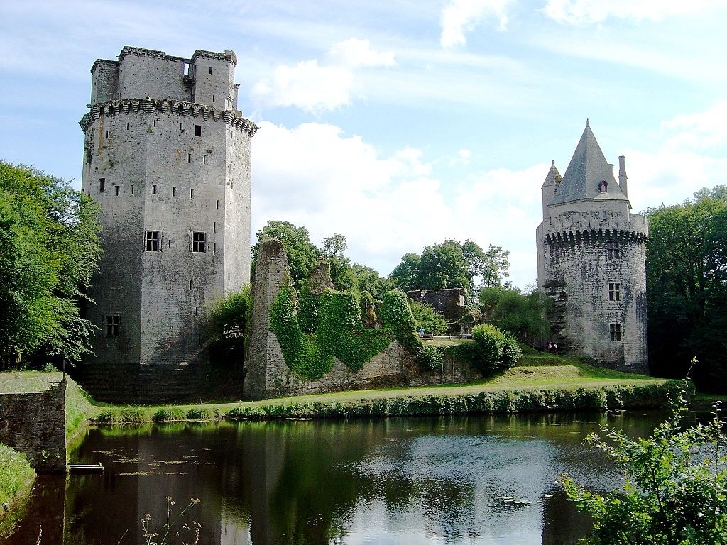 Largoet Castle