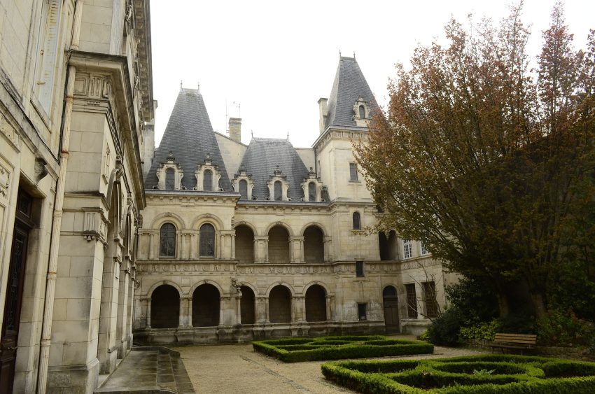 Mansion de Henri y Diana