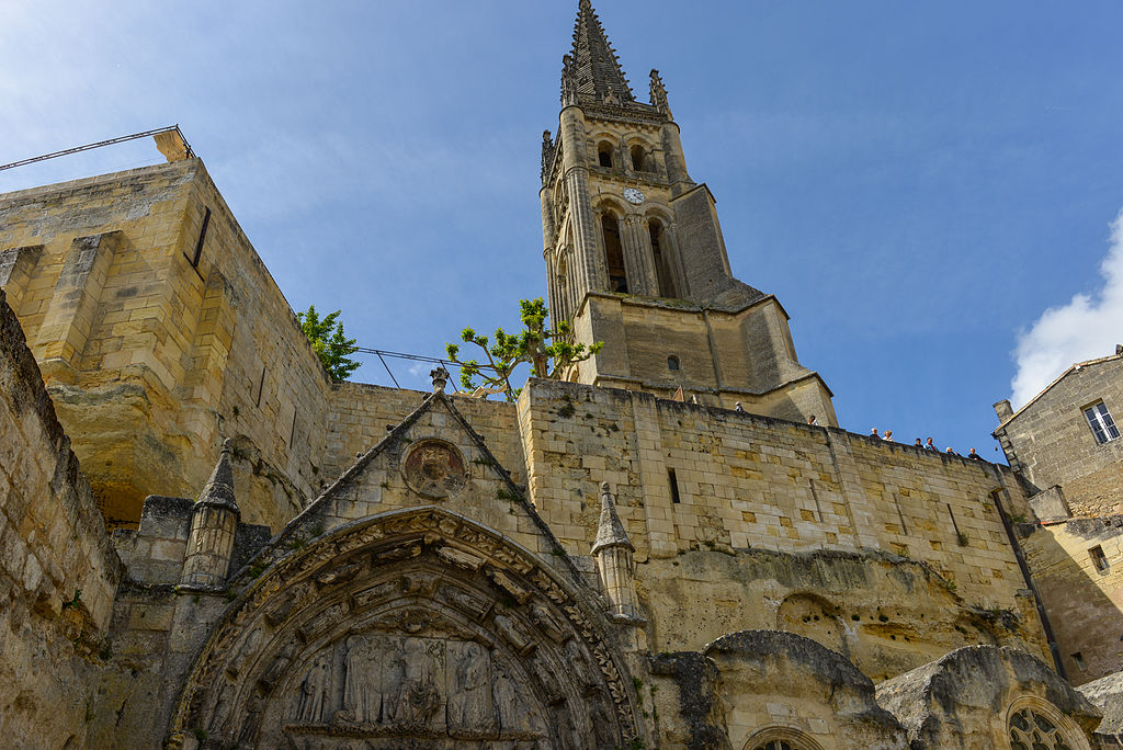 Monolithic Church Of Saint Émilion