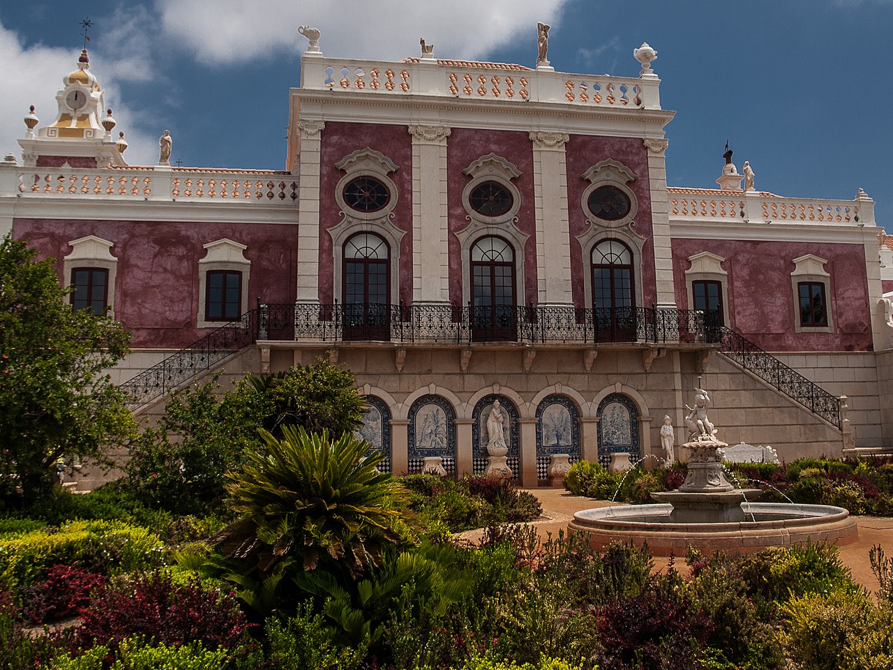 Palácio De Estoi