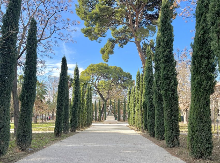 Ismail Qemal Monument