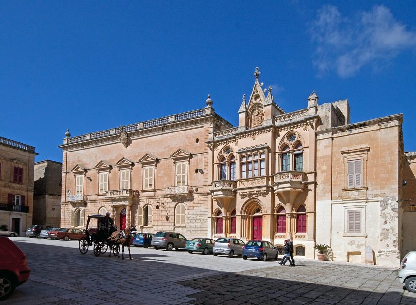St Pauls Cathedral Square Mdina