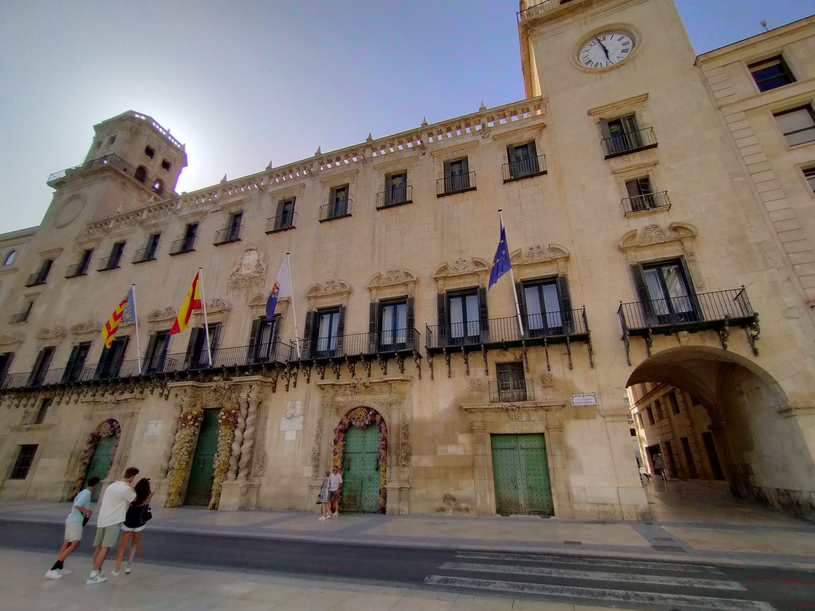 Self Guided Walking Tour Of Alicante Map 2026 Best Things To See Alicante City Hall 1680x1260 