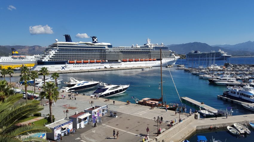 Celebrity Silhouette Ajaccio 2015