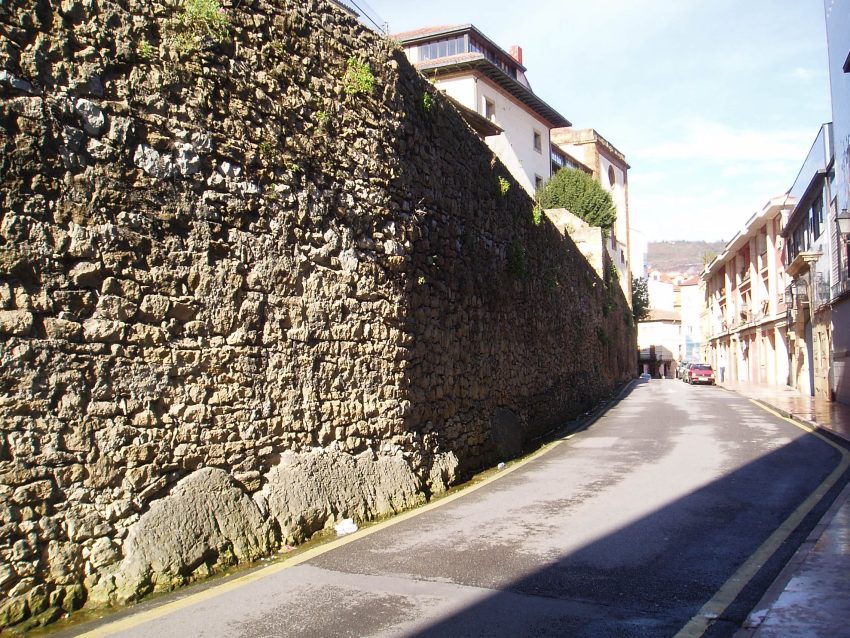 City walls of Oviedo