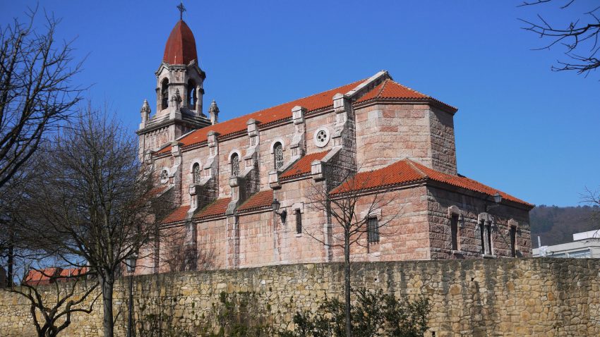 Parroquia de San Pedro de los Arcos