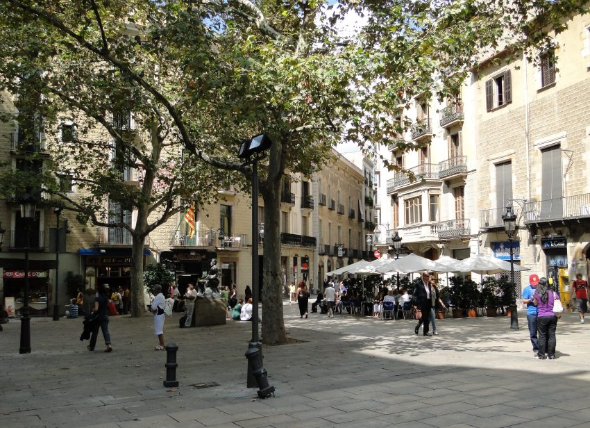 Plaça de Sant Josep Oriol, Barcelona, Spain