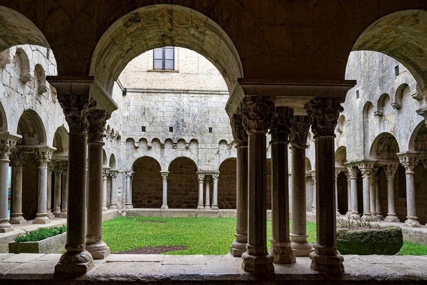 Cloisters in Sant Pere de Galligants