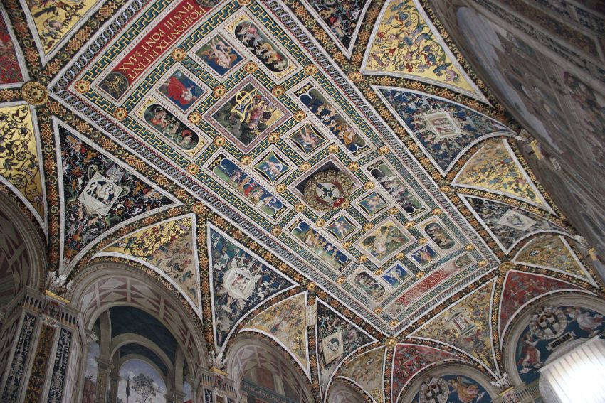 Biblioteca Piccolomini