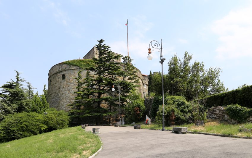 Castello di San Giusto