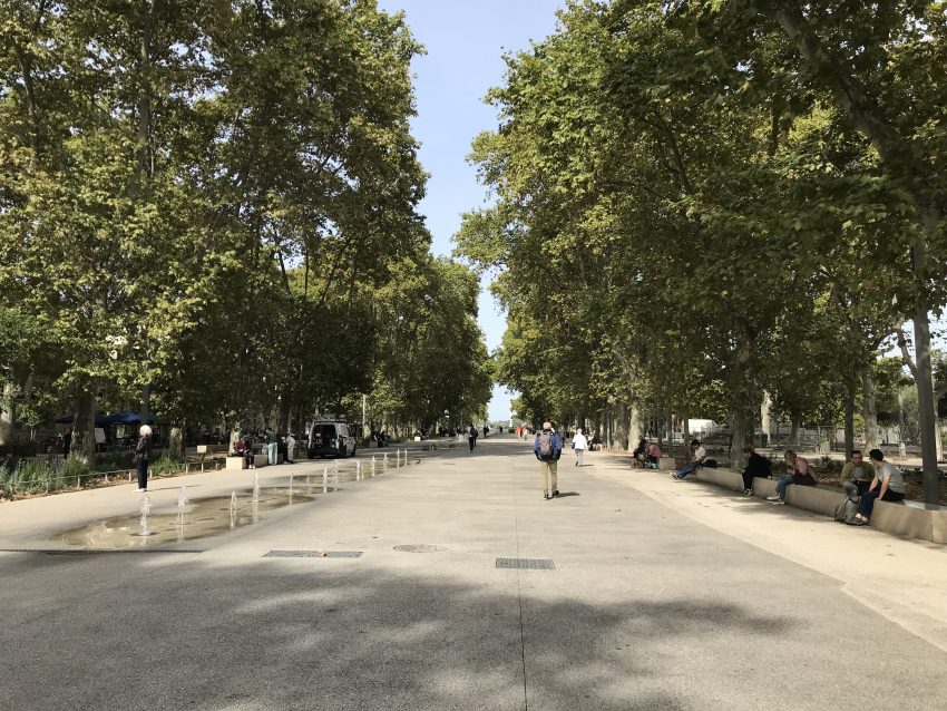 Charles-de-Gaulle Esplanade