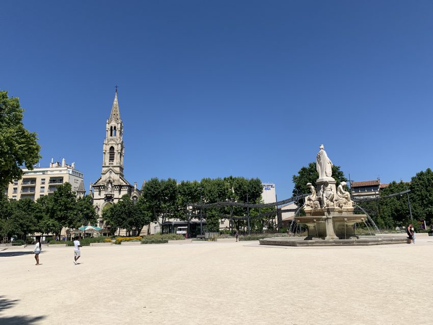 Esplanade Charles-de-Gaulle