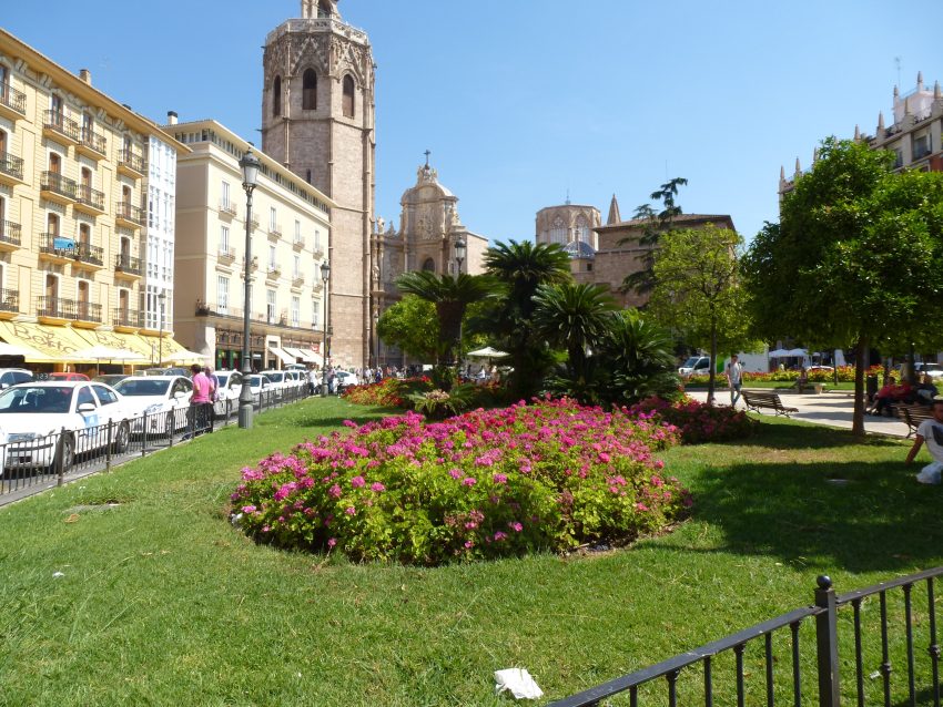 Plaza de la Reina