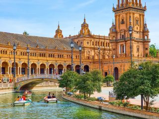 Self-Guided Walking Tour of Seville