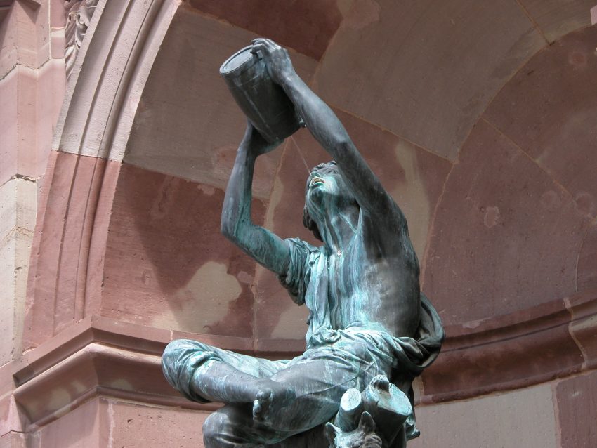 Statue du Petit Vigneron