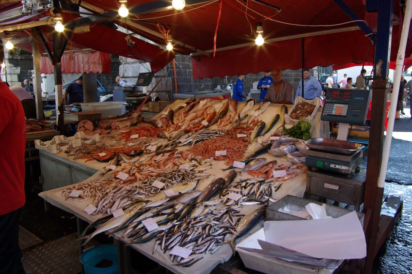 Storico mercato del pesce di Catania