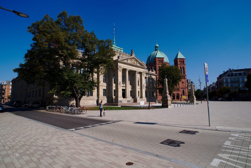 Saint-Pierre-le-Jeune Catholic Church