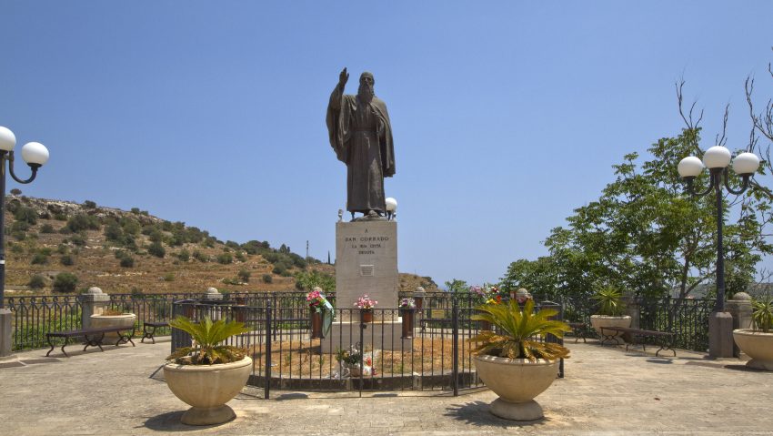 Statue of San Corrado
