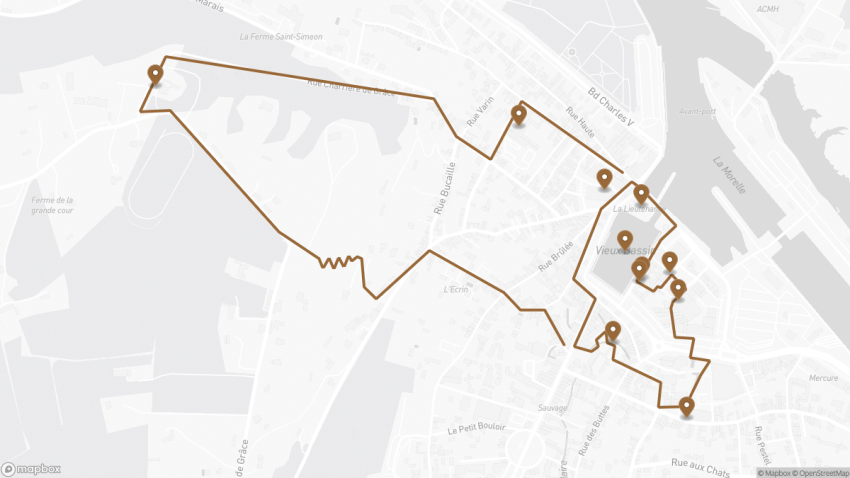 Map of the Self-Guided Walking Tour of Honfleur, France walking route with 11 stops in Honfleur.