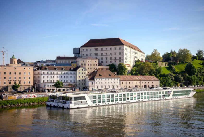 The Complete Guide to Linz