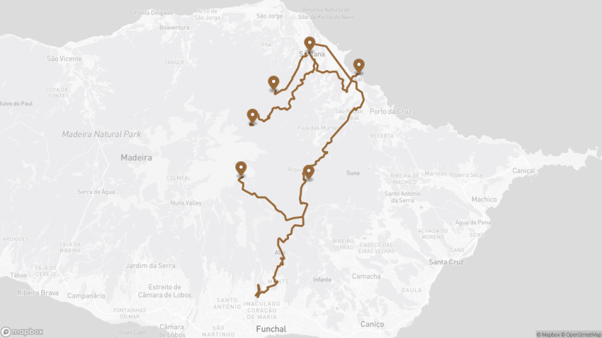 Map of the Madeira’s North Coast & Santana: A Scenic Road Trip Guide walking route with 6 stops in Funchal (Madeira).