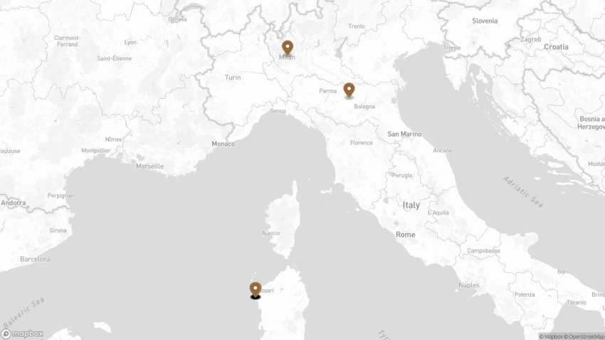 Map of the Self-Guided Walking Tour of Alghero walking route with 12 stops in Alghero.