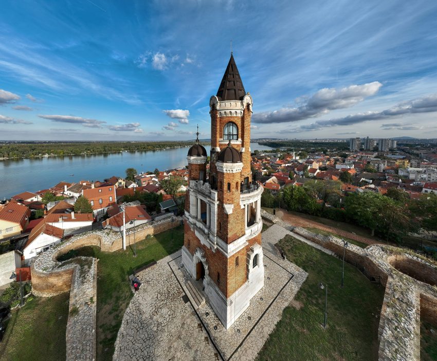 Gardoš Tower