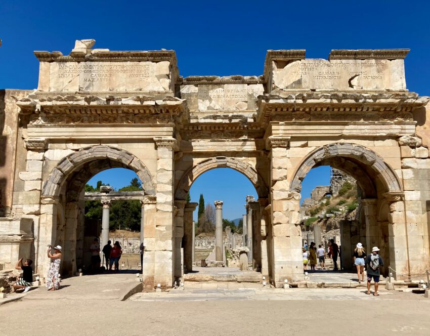 Gate of Mazaeus and Mithridates