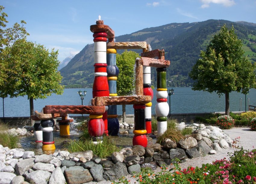 Hundertwasser Osterreich-Brunnen